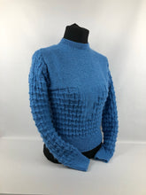 Load image into Gallery viewer, Reproduction 1930s Hand Knitted Jumper in Soft Blue - B35 38
