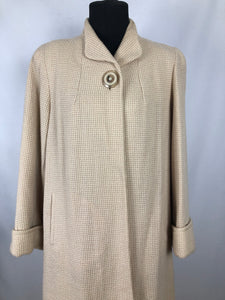 1940s Volup Wool Swagger Coat in Cream Check with Single Button - Bust 40 42 44