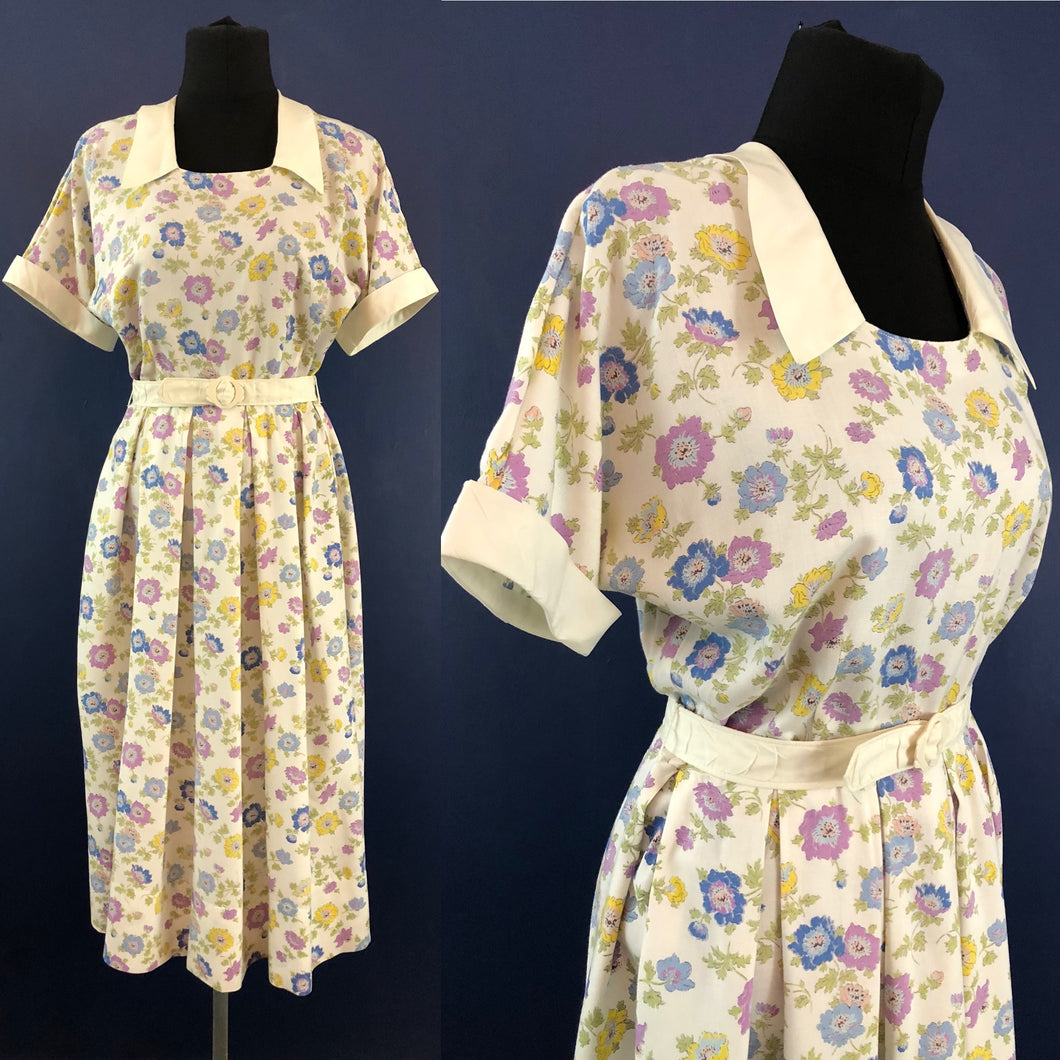 1940s Belted White Cotton Dress with Pretty Floral Print and Contrast Collar and Cuffs - Bust 36 38