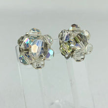 Load image into Gallery viewer, Vintage 1950s Clear Glass Clip On Earrings - Large
