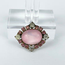 Load image into Gallery viewer, 1950&#39;s 1960&#39;s Pink and Clear Set Paste Brooch - Great Little Piece
