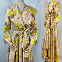 Load image into Gallery viewer, Original 1940s 1950s Chaslyn Model Luxurious Feel Pink Housecoat in a Pretty Floral Print - Bust 36 37 38
