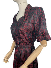 Load image into Gallery viewer, Original 1940’s Black and Red CC41 Dress with Star Print - Bust 40
