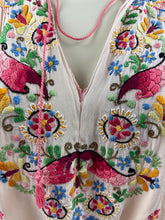 Load image into Gallery viewer, Original 1930’s Hungarian Embroidered Blouse in Pale Pink Crepe - Petite
