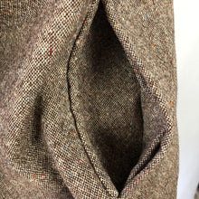 Load image into Gallery viewer, 1940s Cropped Swing Jacket Made From Scottish Tweed B34
