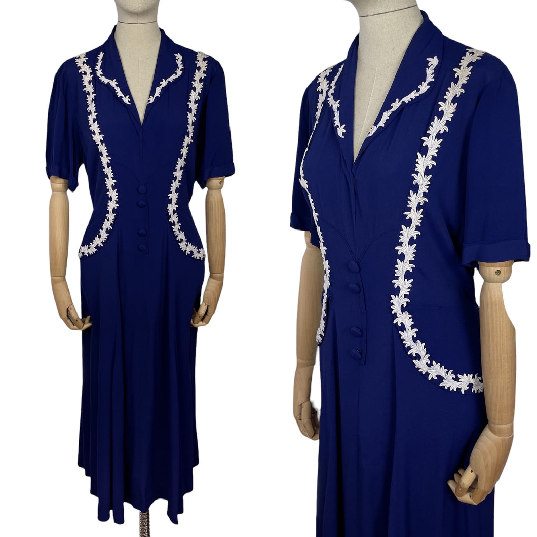 Original 1940's French Navy Crepe Day Dress with White Applique Trim - Bust 44