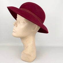 Load image into Gallery viewer, Vintage Burgundy Felt Hat with Chevron Seaming Detail - Henry Heath Gipsy Hat

