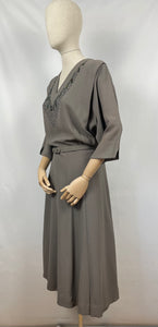 Original 1940s Crepe Dress with Beaded Bodice and Original Belt - Bust 48