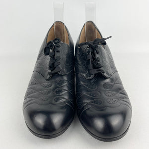 Original 1940's Black Deadstock Clarks Empire Lace Up Shoes With Punch Detail - UK 8