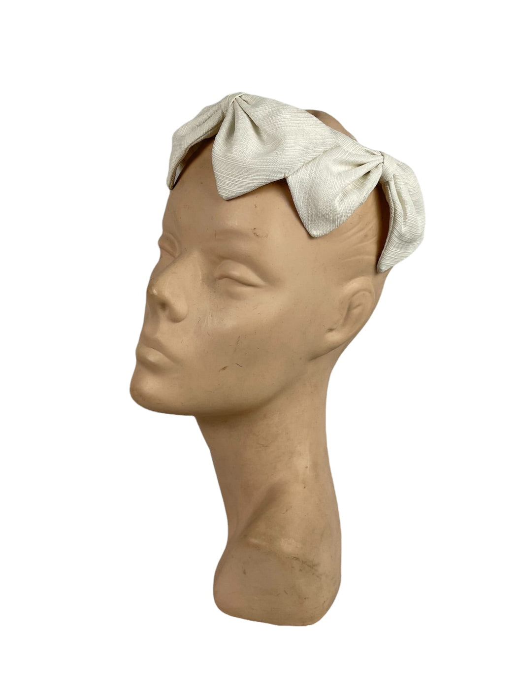 Original 1950's White Hat Made From Four Large Bows - Fabulous Little Summer Hat *