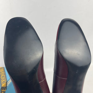 Original 1950's 1960's Burgundy Suede and Leather Court Shoes by Devonshire - Deadstock in Original Box - UK 4 *