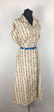 Load image into Gallery viewer, 1940s Volup Red, Blue, Yellow &amp; Green Floral Fruits of the Loom  Roses Dress - B42
