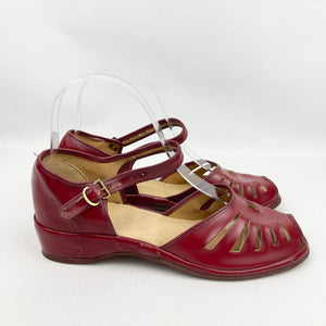 Original 1950’s Red Faux Leather Summer Sandals - UK 5