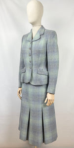 Original 1950s Two Owls Tweed Suit in Pastel Shades - Bust 34 35 36