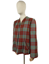 Load image into Gallery viewer, Absolutely Stunning Original 1940&#39;s Cropped Check Jacket - Bust 38 40 42
