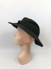 Load image into Gallery viewer, 1930s 1940s Dark Forest Green Felt Fedora

