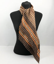 Load image into Gallery viewer, 1930s 1940s Plaid Wool Pointed Cravat - Vintage Scarf
