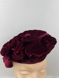 Original 1940s Raspberry Pink Felt Hat with Burgundy Velvet and Bow Trim