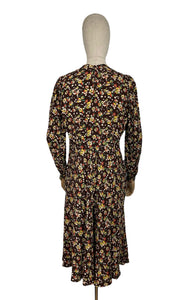 Original 1930’s Brown Crepe Long Sleeved Dress with Pretty Floral Print - Bust 34 36 38 *
