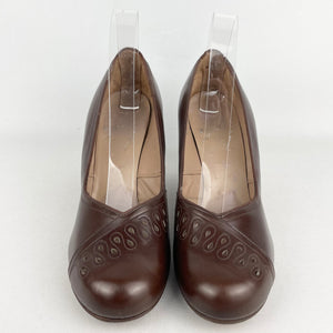 Original 1940's Brown Leather Court Shoes with Punch Detail by Norvic - UK 5.5 6