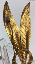 Load image into Gallery viewer, Vintage 1930s Double Feather Autumnal Brooch
