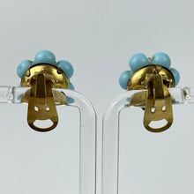 Load image into Gallery viewer, Vintage 1950&#39;s Turquoise Blue Glass Clip on Earrings
