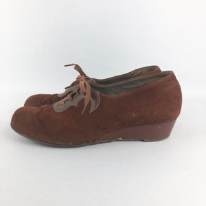 Original 1940's Chestnut Brown Suede Lace Up Wedges - Beautiful Vintage Shoes - UK Size 3 3.5