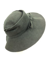 Load image into Gallery viewer, 1930s 1940s Dark Forest Green Felt Fedora
