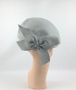 1940s Dove Grey Felt Hat with Bow Trim