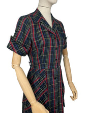 Load image into Gallery viewer, Original 1940’s 1950’s Black and Plaid Fine Cotton Dress with Glass Buttons - Bust 38 *
