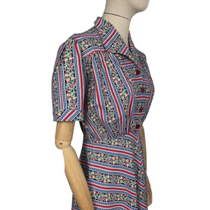 Original 1940's Floral Stripe Cotton Day Dress with Chevron Skirt - Bust 38 *