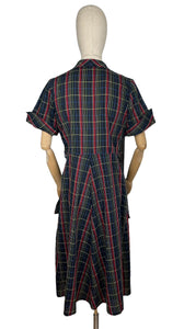 Original 1940’s 1950’s Black and Plaid Fine Cotton Dress with Glass Buttons - Bust 38 *