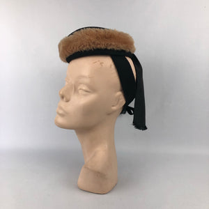1940s Black Felt Tilt Topper Hat with Faux Fur Trim