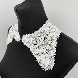 Vintage Irish Crochet Collar - Perfect Accessory for a Vintage Dress