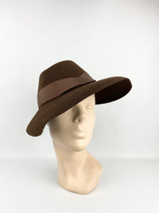 Original Late 1930s Early 1940s Chocolate Brown Felt Hat - Classic Shape