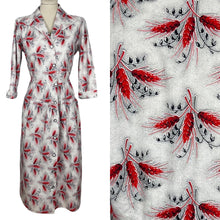 Load image into Gallery viewer, Original 1950&#39;s Black, White and Red Cotton Dress with Novelty Print of Wheat - Bust 36 38 *
