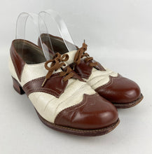 Load image into Gallery viewer, Original 1930&#39;s 1940&#39;s Two Tone Brown and Cream Leather Spectator Walking Shoes
