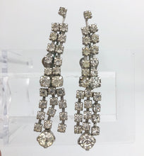 Load image into Gallery viewer, Vintage Claw Set Clear Paste Clip on Earrings
